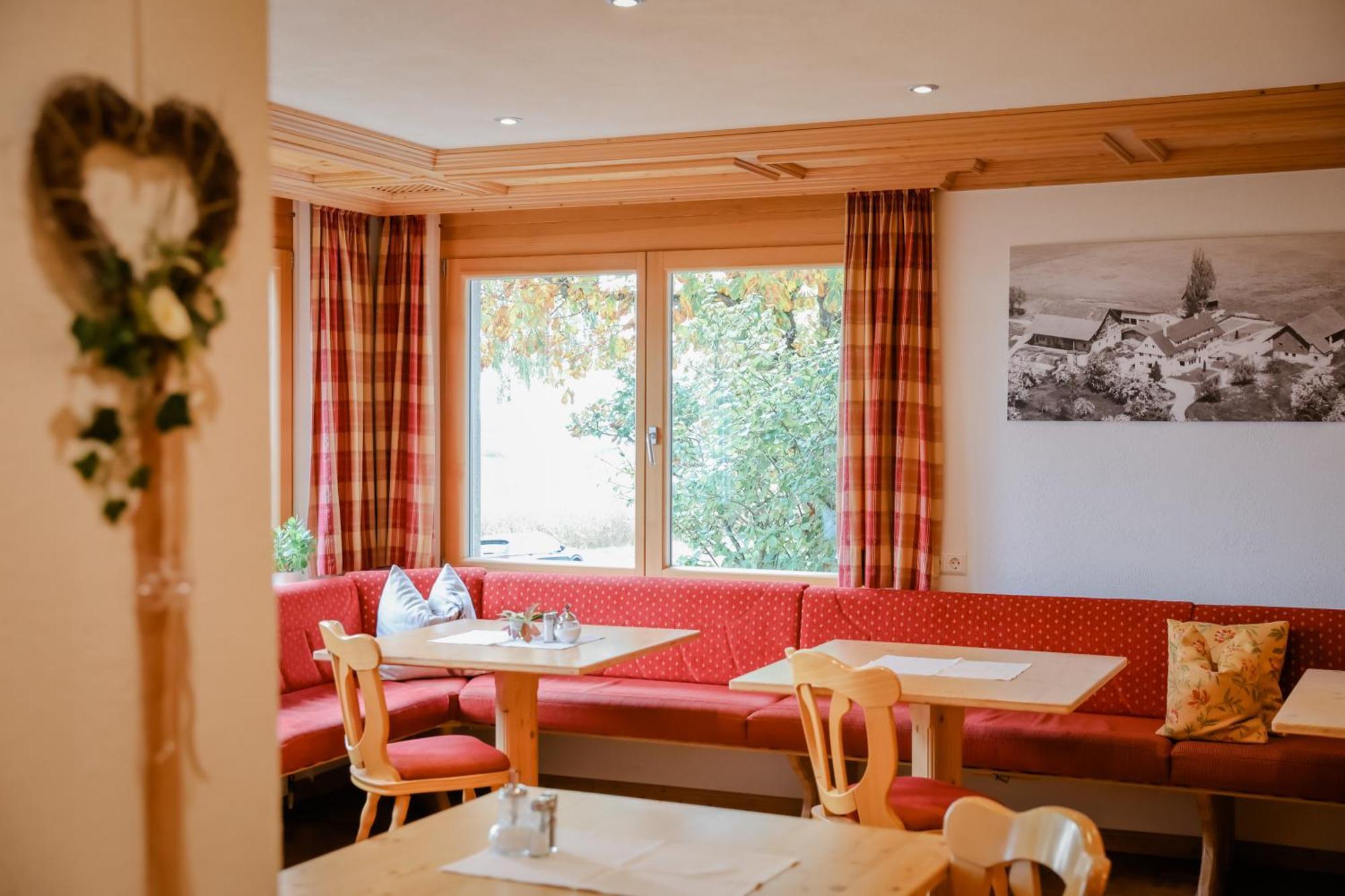 Hotel Schellenberg 3*